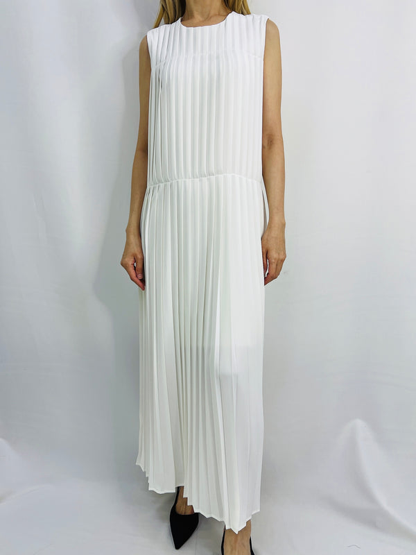 Fairy Pleated Dress in Off- white